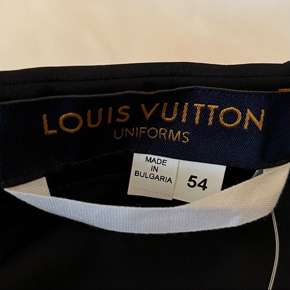 SOLD❗️ NWT Louis Vuitton Uniforms Navy Blue Blouse Black Button Up Shirt 18 54 - Picture 6 of 10